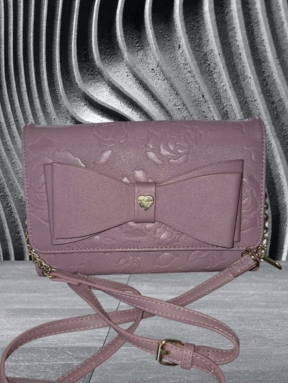 Betsey Johnson Mauve Pink Structured Clutch & Crossbody Bag & Large Bow